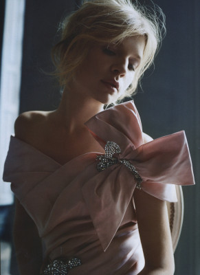 Clemence Poesy pic #270728