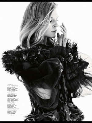 Clemence Poesy pic #640011