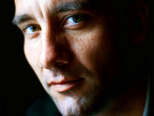 Clive Owen pic #103270