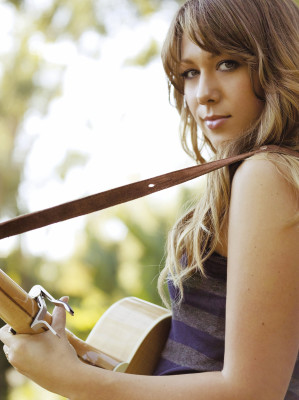 Colbie Caillat pic #565077
