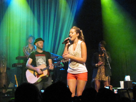 Colbie Caillat pic #760687