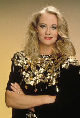 photo 26 in Cybill Shepherd gallery [id305834] 2010-11-17 00:00:00