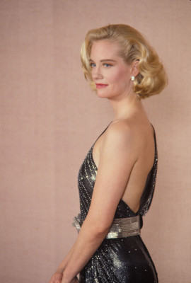 Cybill Shepherd pic #271991