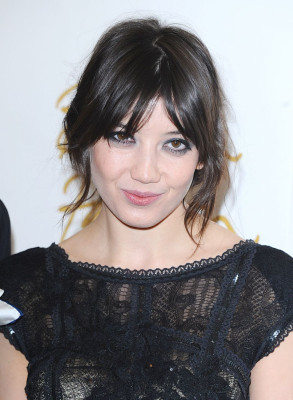 photo 27 in Daisy Lowe gallery [id314247] 2010-12-15 00:00:00