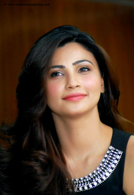 Daisy Shah pic #1077173