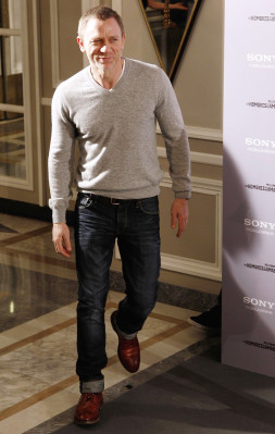 photo 9 in Daniel Craig gallery [id496108] 2012-06-06 00:00:00