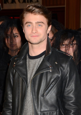 photo 16 in Daniel Radcliffe gallery [id465050] 2012-03-28 00:00:00