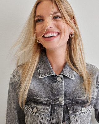 photo 14 in Daphne Groeneveld gallery [id1372121] 2025-05-25 00:00:00