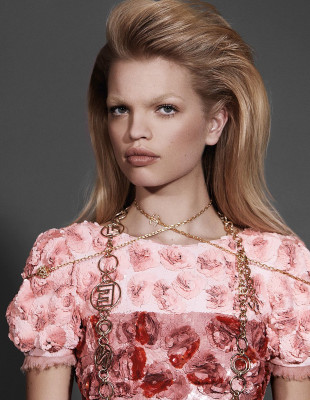 Daphne Groeneveld pic #930276