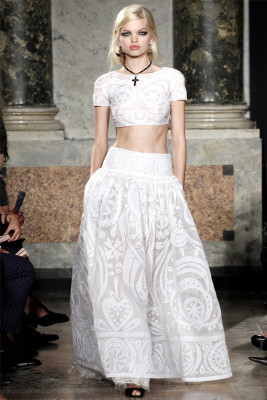 photo 9 in Daphne Groeneveld gallery [id439568] 2012-02-02 00:00:00