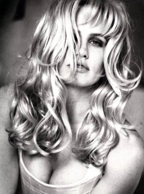 Daryl Hannah pic #96596