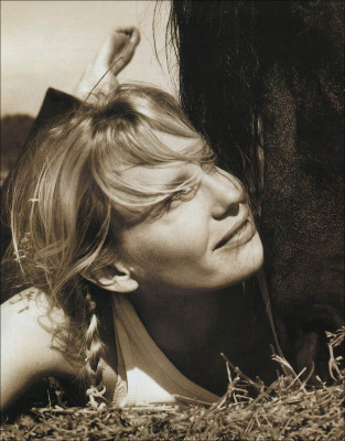 Daryl Hannah pic #265411
