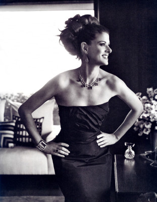 photo 9 in Debra Messing gallery [id58073] -0001-11-30 00:00:00