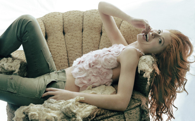 photo 3 in Debra Messing gallery [id97928] 2008-06-12 00:00:00