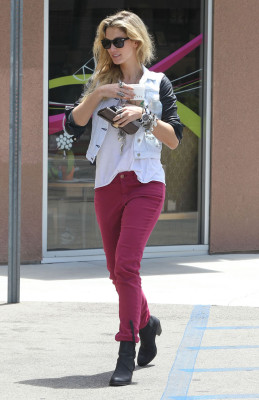 Delta Goodrem pic #513974
