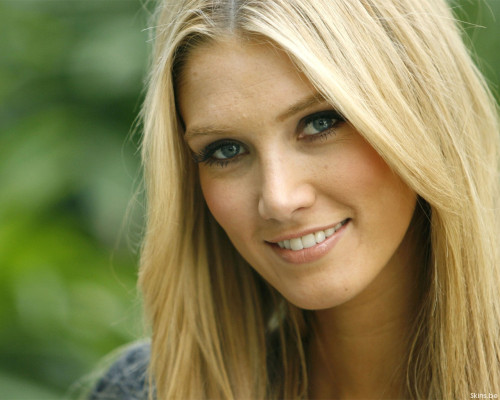 Delta Goodrem pic #178845