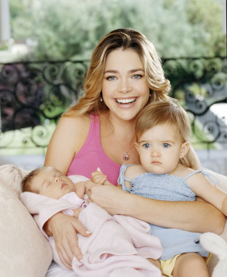 photo 15 in Denise Richards gallery [id186076] 2009-10-01 00:00:00