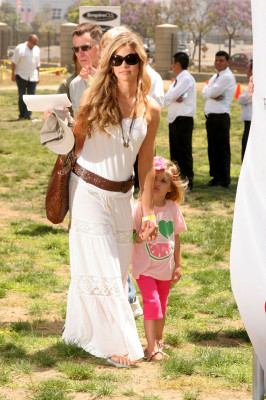 Denise Richards pic #216484