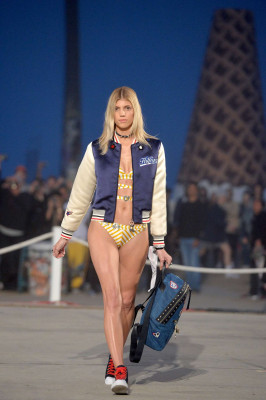 Devon Windsor pic #908353