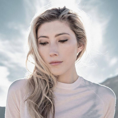 photo 9 in Dichen Lachman gallery [id1078064] 2018-10-30 00:00:00