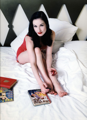 Dita Von Teese pic #165872