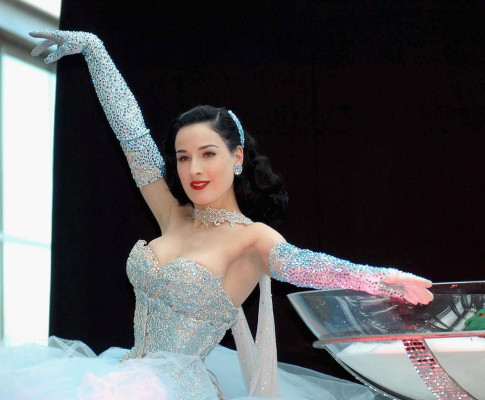 photo 27 in Dita Von Teese gallery [id162832] 2009-06-15 00:00:00