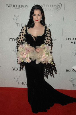 Dita Von Teese pic #228540