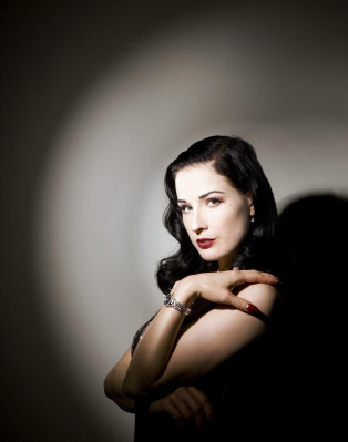 Dita Von Teese pic #153200