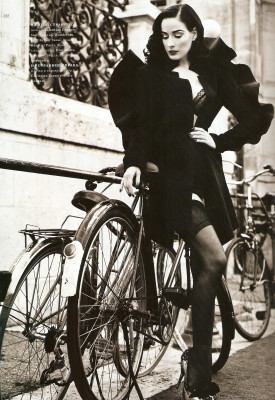 Dita Von Teese pic #209366