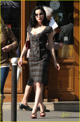 Dita Von Teese pic #110943