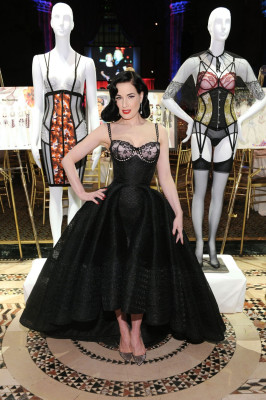 photo 21 in Dita Von Teese gallery [id831664] 2016-02-04 00:00:00