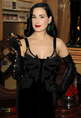 Dita Von Teese pic #660885