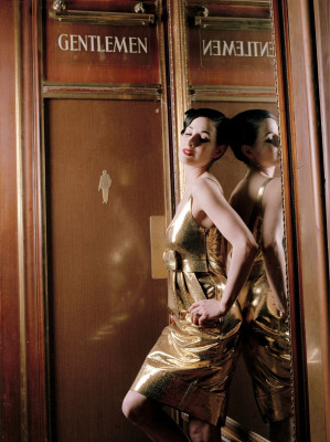 photo 12 in Dita Von Teese gallery [id101978] 2008-07-03 00:00:00