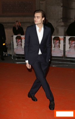 Douglas Booth pic #595494