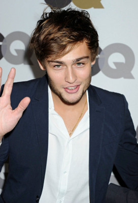 Douglas Booth pic #505199