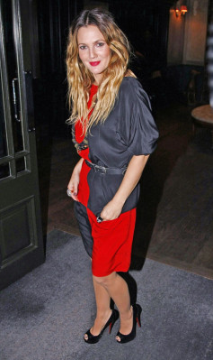 Drew Barrymore pic #280297