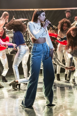 Dua Lipa pic #997565