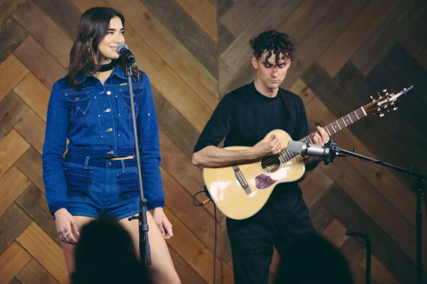 Dua Lipa pic #948969