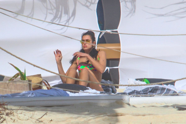 Dua Lipa pic #1282876