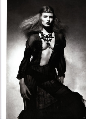 Edita Vilkeviciute pic #128535