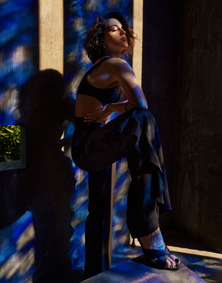 Eiza Gonzalez pic #1248843