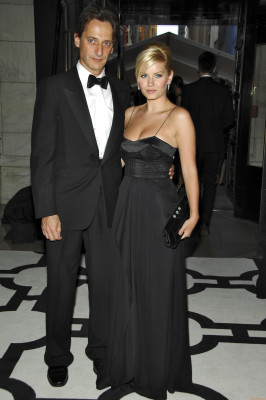 Elisha Cuthbert pic #555638