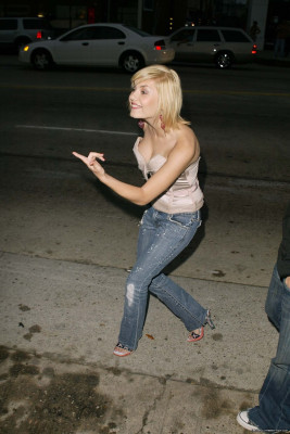 photo 29 in Elisha Cuthbert gallery [id403764] 2011-09-15 00:00:00