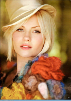 Elisha Cuthbert pic #75283
