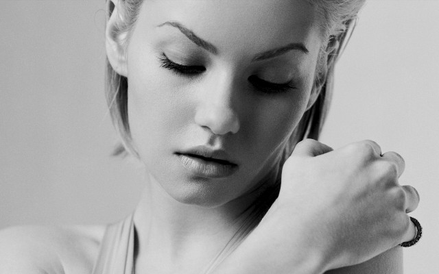 photo 20 in Elisha Cuthbert gallery [id555225] 2012-11-21 00:00:00