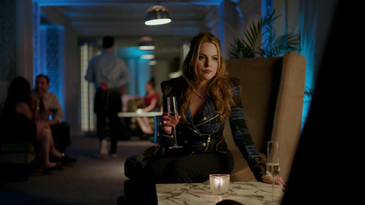 Elizabeth Gillies pic #1215714