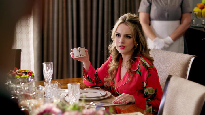 Elizabeth Gillies pic #1219732