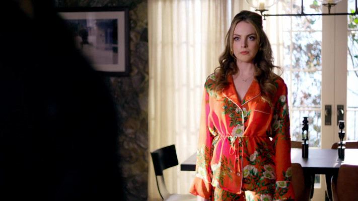 Elizabeth Gillies pic #1219733