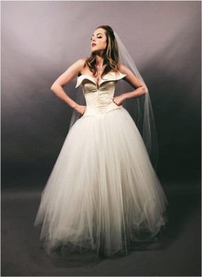 Elizabeth Gillies pic #1263611