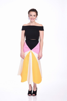photo 14 in Elizabeth Henstridge gallery [id1266177] 2021-09-03 00:00:00
